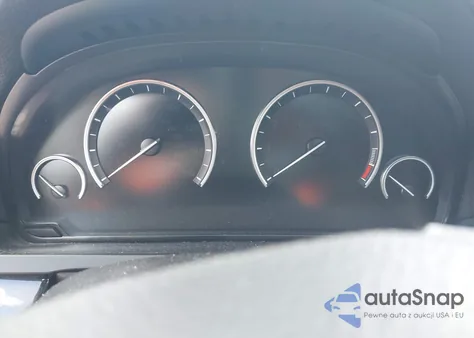 2011 BMW 750Li xDrive z USA, uszkodzony, nr VIN WBAKC8C57BC434226